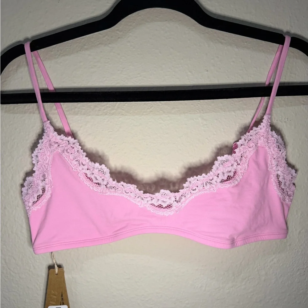 SKIMS Fits Everybody Lace Scoop Bralette Bubblegum Tonal Size Medium - Picture 5 of 8